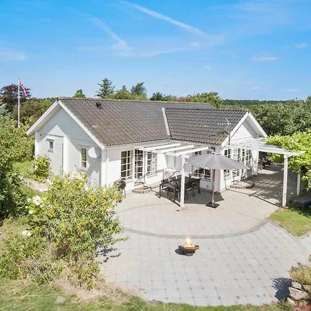 Holiday home In With Wifi *