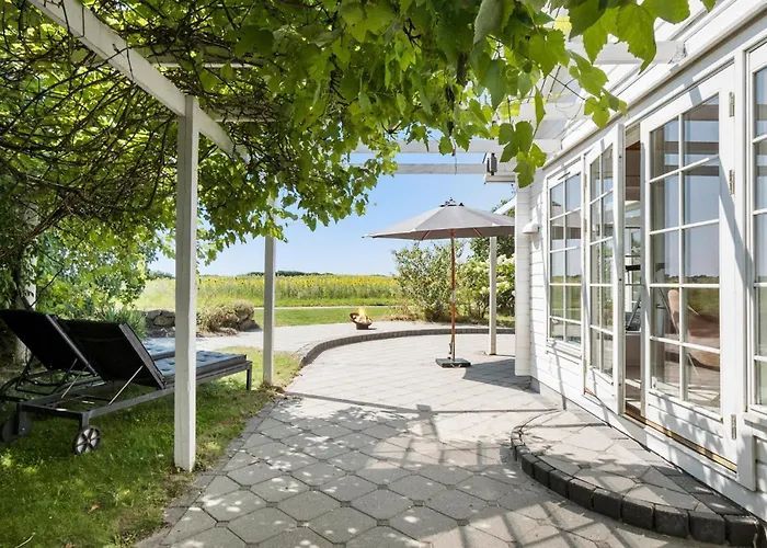 In With Wifi Holiday home *