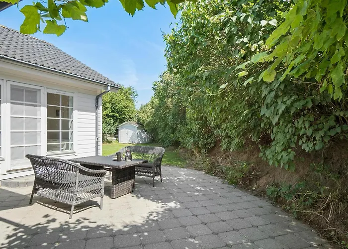 In With Wifi Holiday home